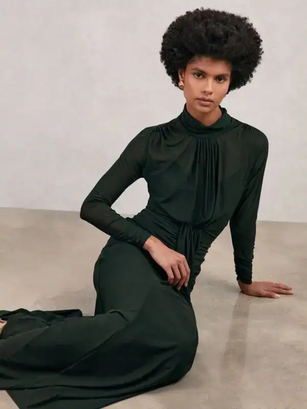 Reiss Dani Long Sleeved Ruched Dress in Dark Green - Picture 5 of 14
